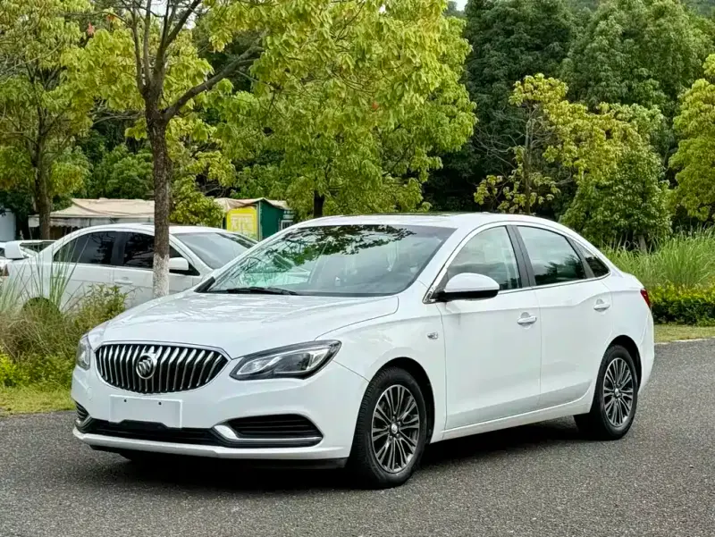 Buick Excelle, 2016