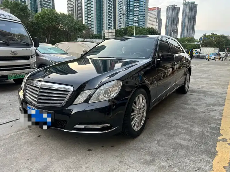 Mercedes-Benz E-Class, 2011