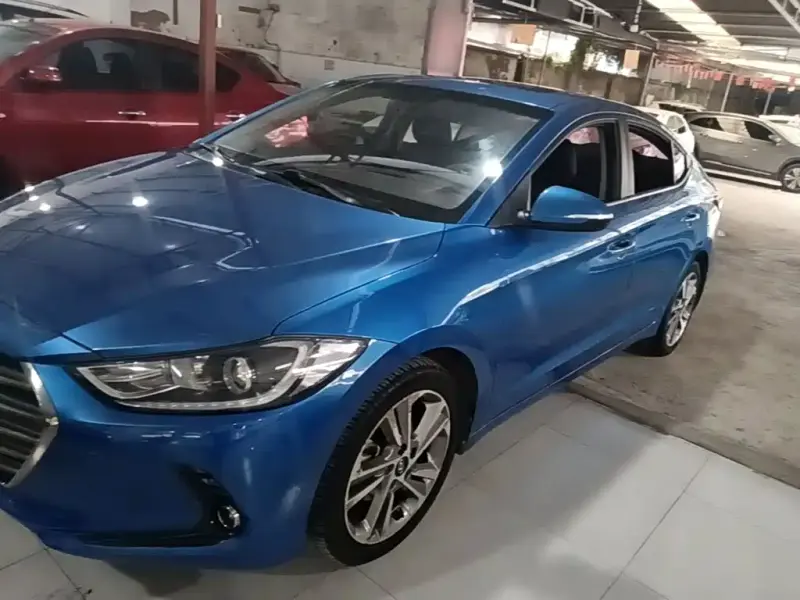 Hyundai Elantra, 2018