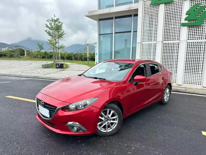 Mazda 3 Axela, 2016