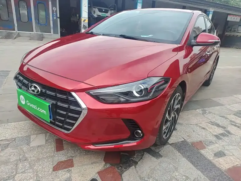 Hyundai Elantra, 2019