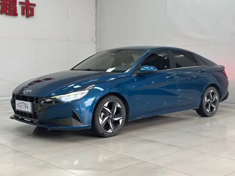 Hyundai Elantra, 2021