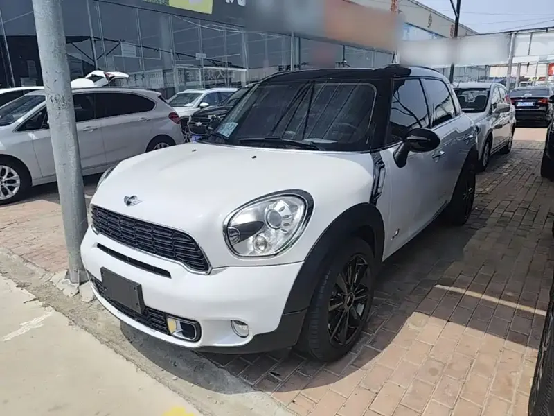 MINI Countryman, 2015