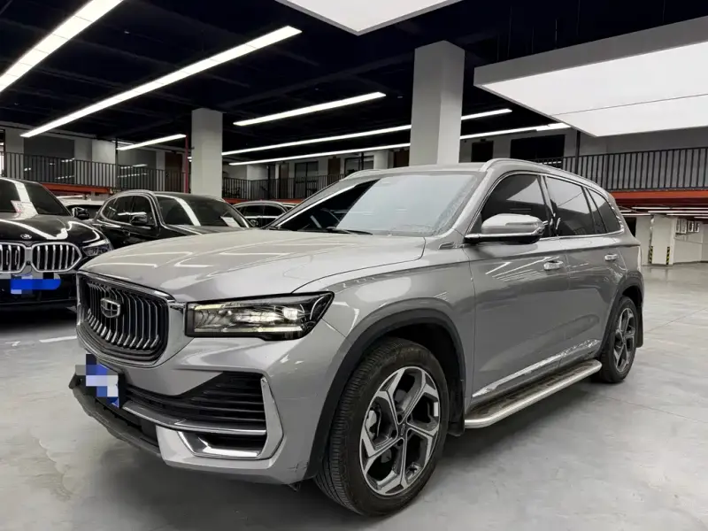 Geely Xingyue L, 2025