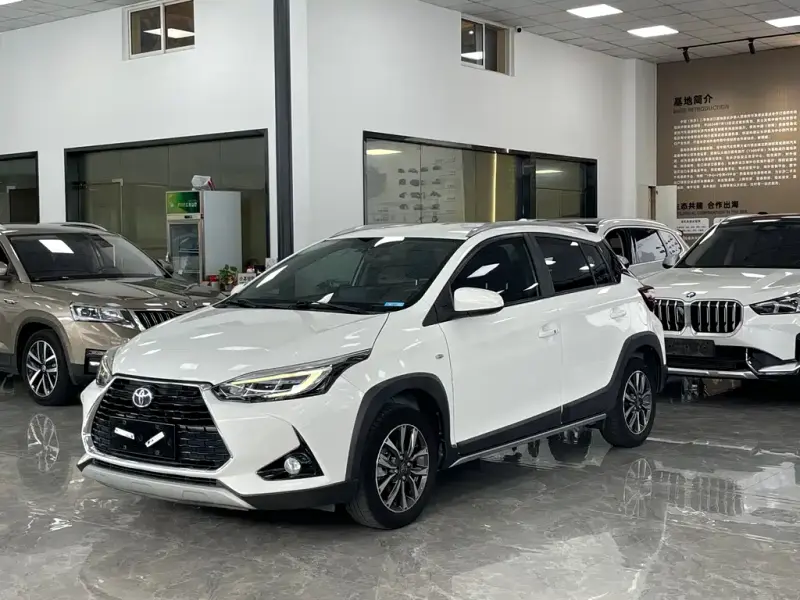 Toyota Yaris L, 2022