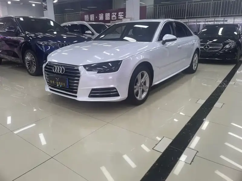Audi A4L, 2018