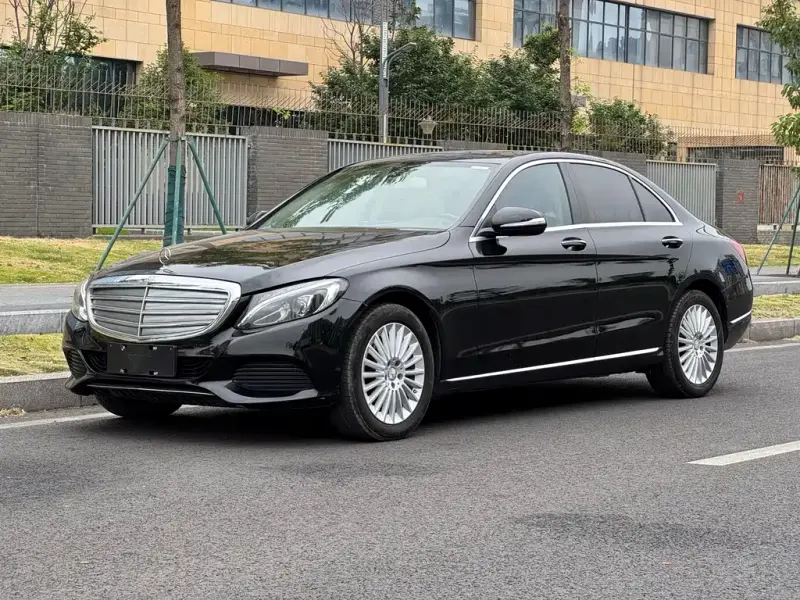 Mercedes-Benz C-Class, 2015