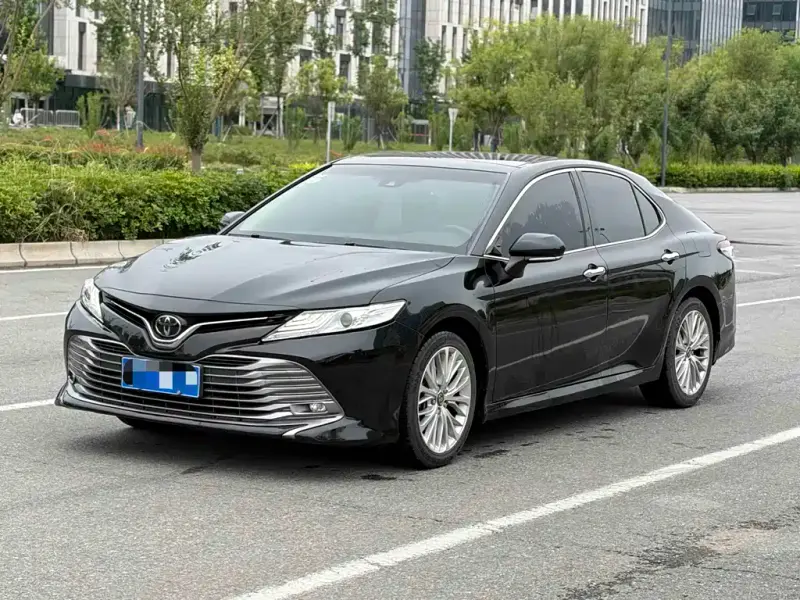 Toyota Camry, 2018