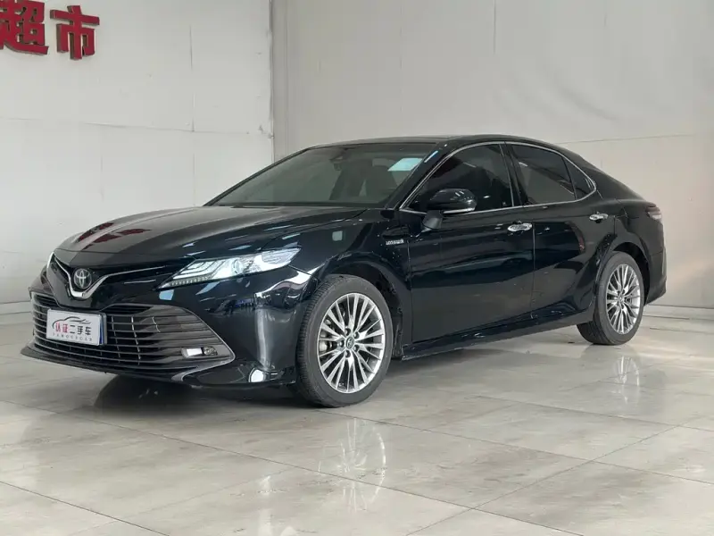 Toyota Camry, 2018