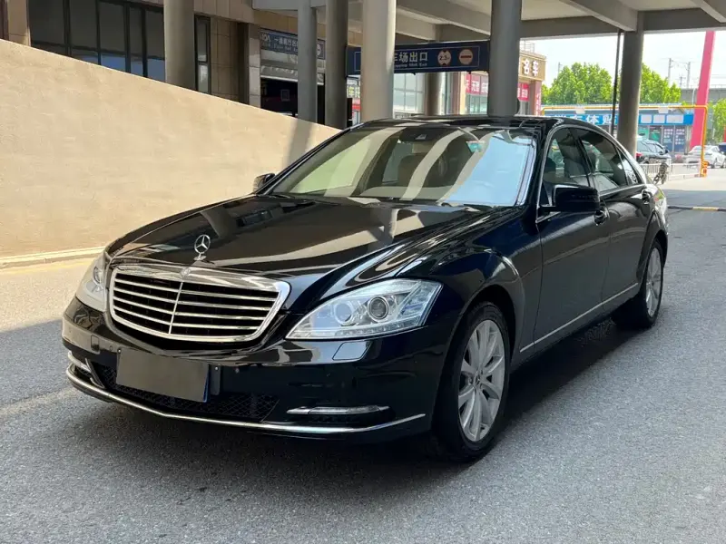 Mercedes-Benz S-Class, 2011