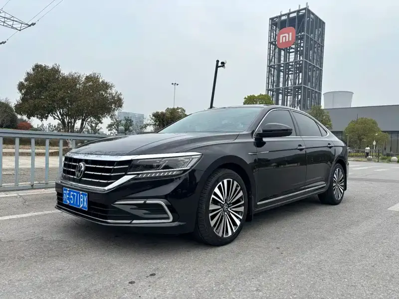 Volkswagen Passat, 2021