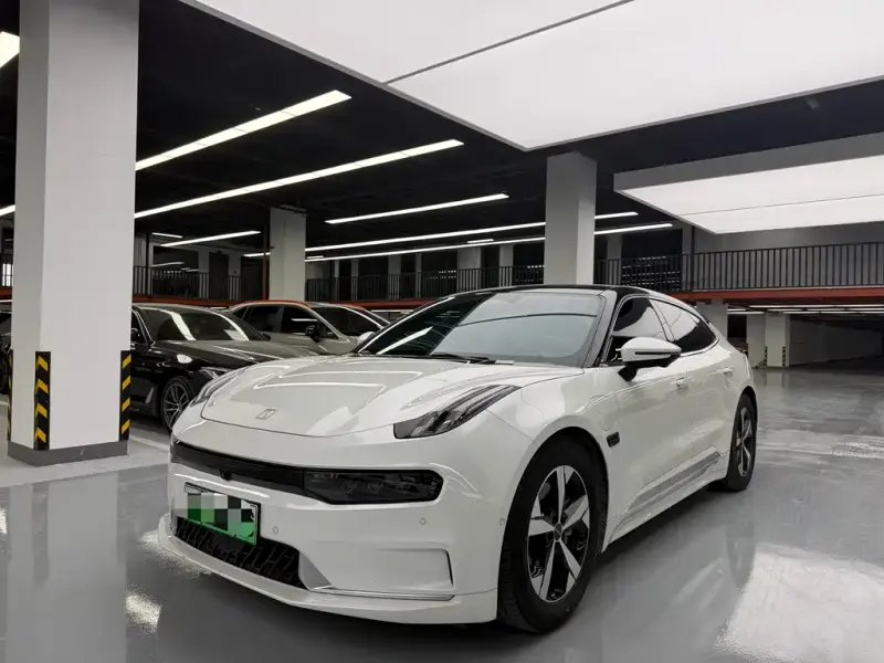Zeekr 001, 2023