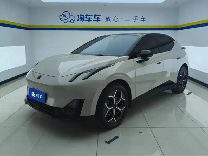 Lynk & Co Z20, 2025
