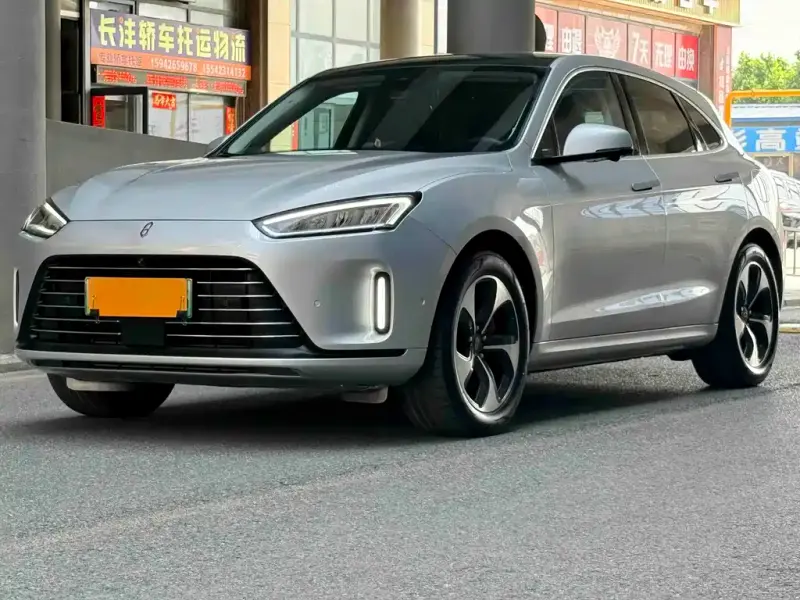 AITO M5, 2022
