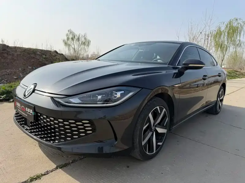Volkswagen Lamando, 2022