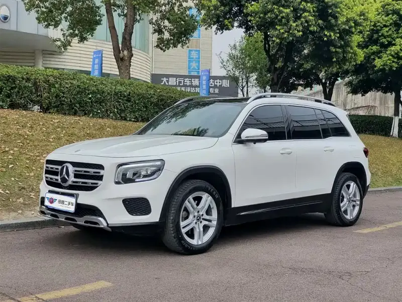 Mercedes-Benz GLB, 2022