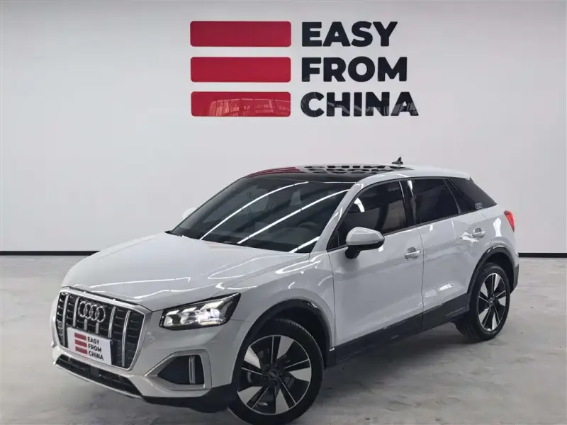Audi Q2L, 2022