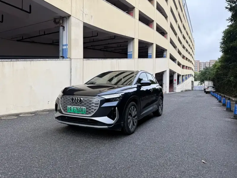 Audi Q4 e-tron, 2024