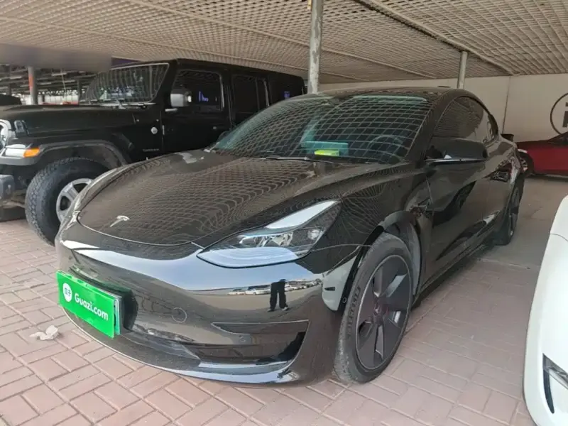 Tesla Model 3, 2023