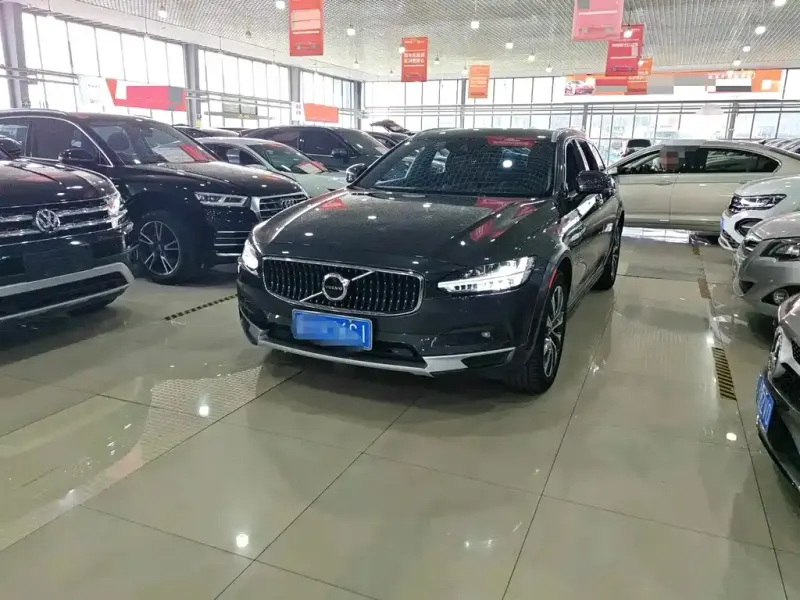 Volvo V90, 2021