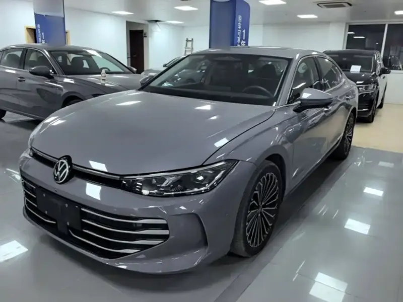 Volkswagen Passat, 2024