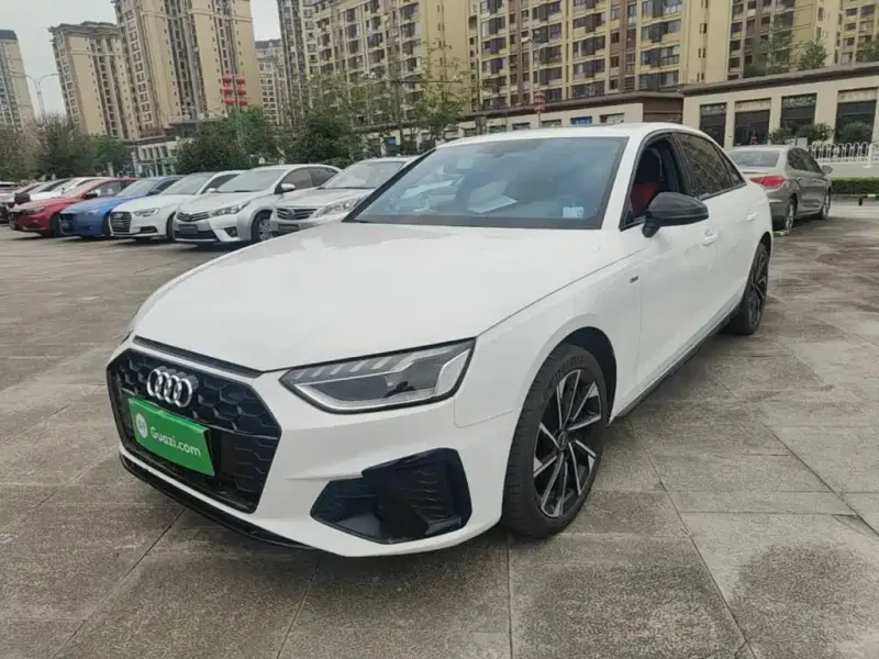 Audi A4L, 2023