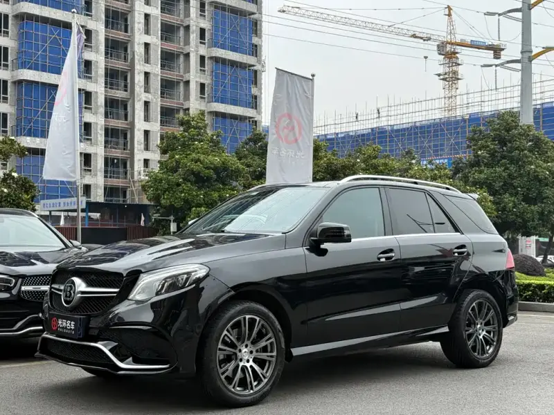 Mercedes-Benz GLE( ), 2017