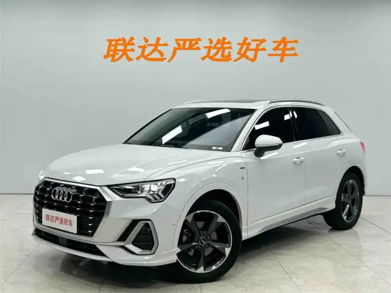 Audi Q3, 2023