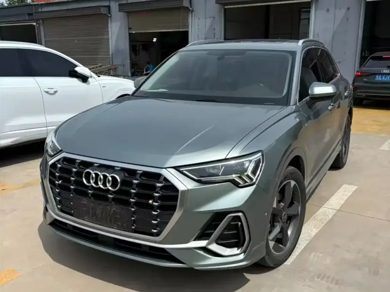 Audi Q3, 2022