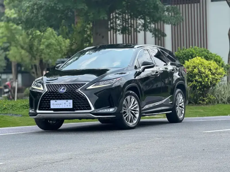 Lexus RX, 2021