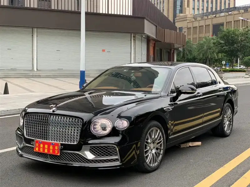 Bentley Flying Spur, 2012