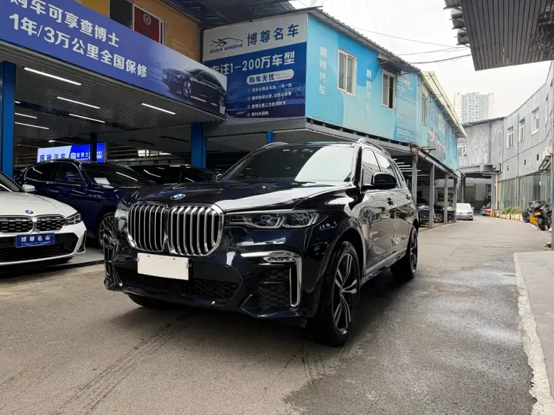 BMW X7, 2021