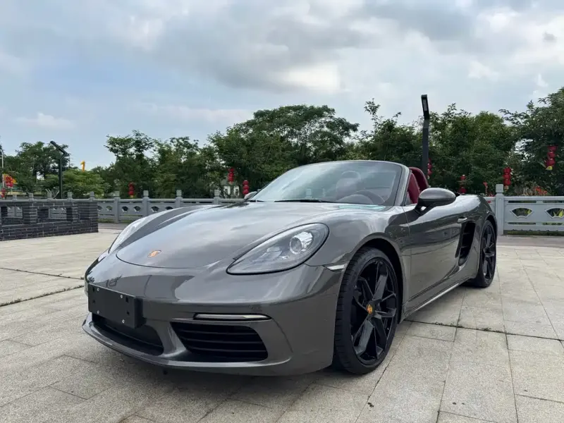 Porsche 718, 2024