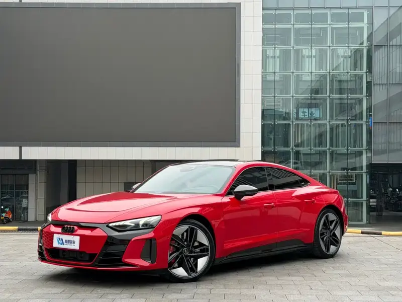 Audi RS e-tron GT, 2024