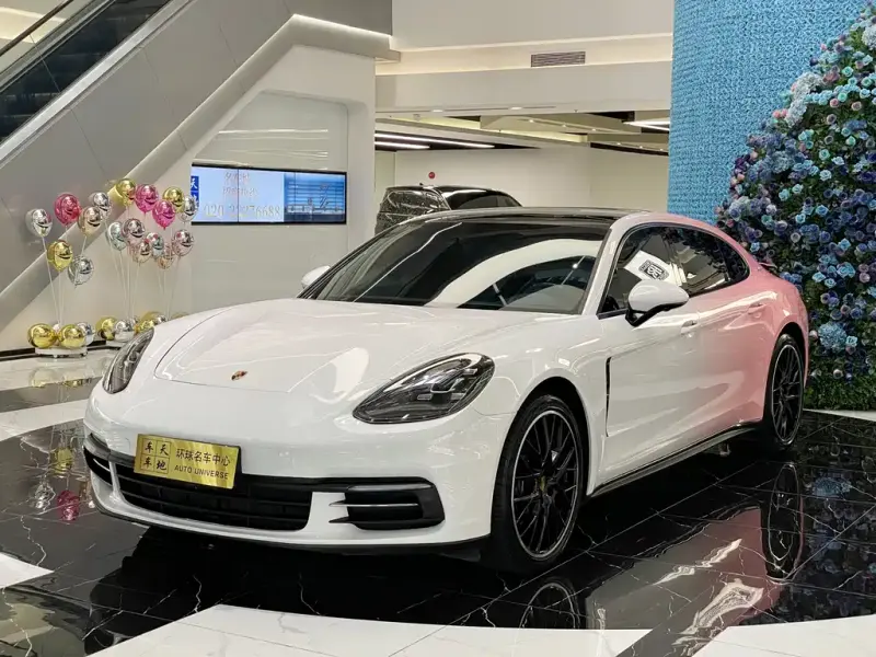 Porsche Panamera, 2018