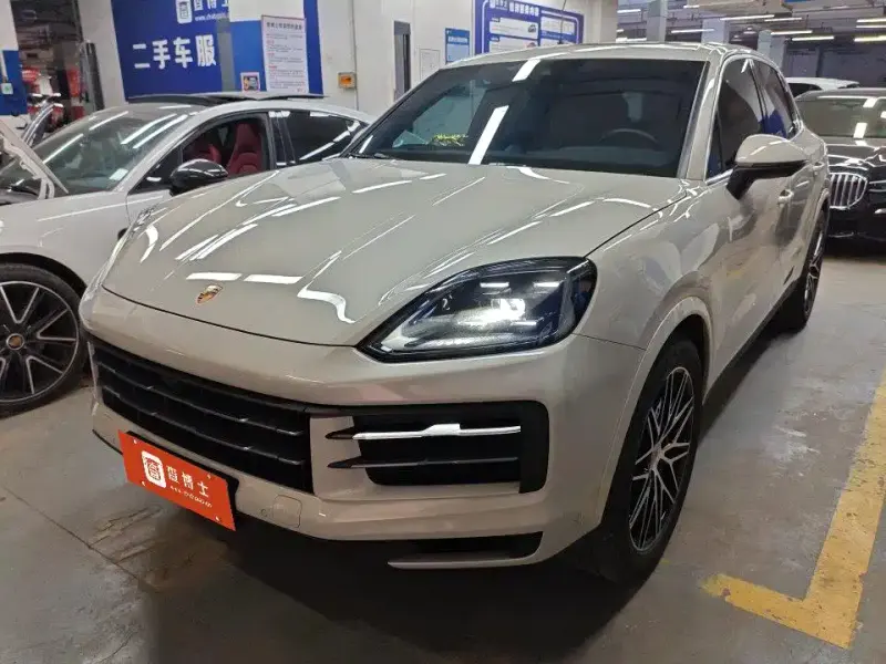 Porsche Cayenne, 2025