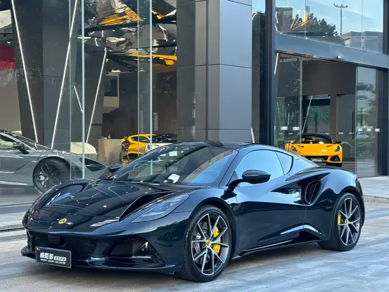 Lotus Emira, 2025