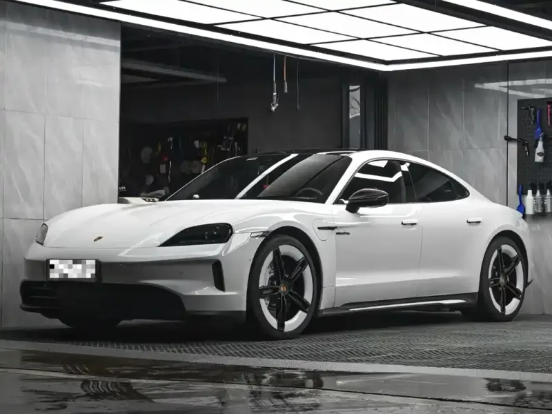 Porsche Taycan, 2026