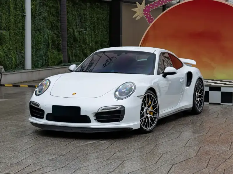 Porsche 911, 2016