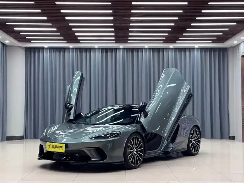 McLaren GT, 2021
