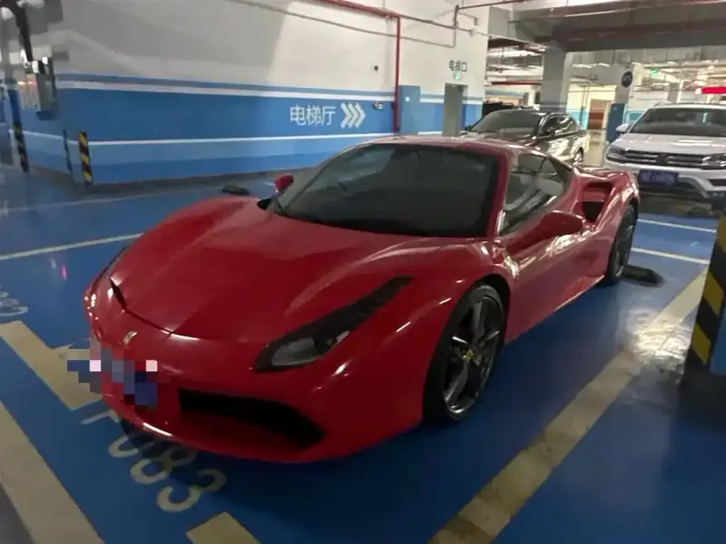Ferrari 488, 2016