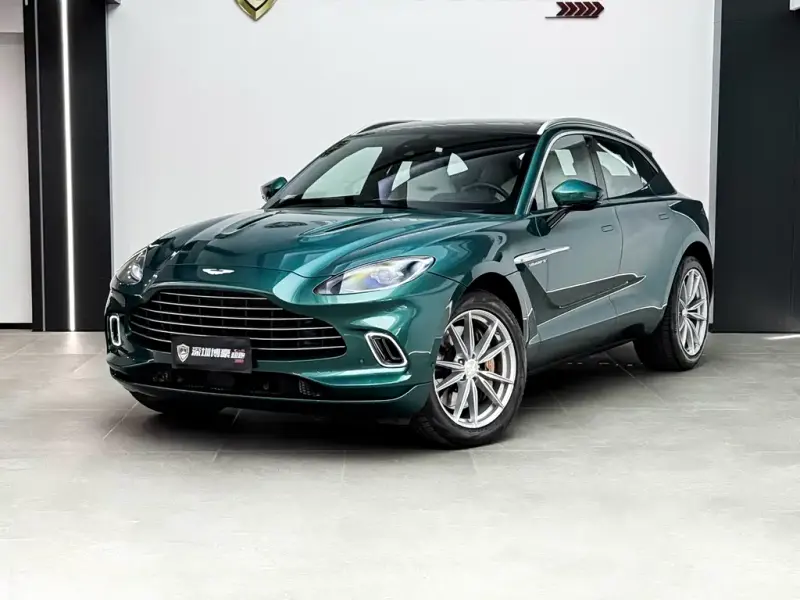 Aston Martin DBX, 2023