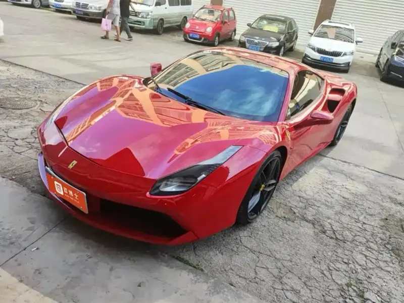 Ferrari 488, 2016