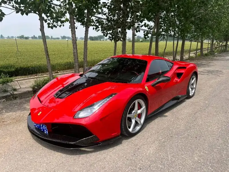 Ferrari 488, 2018
