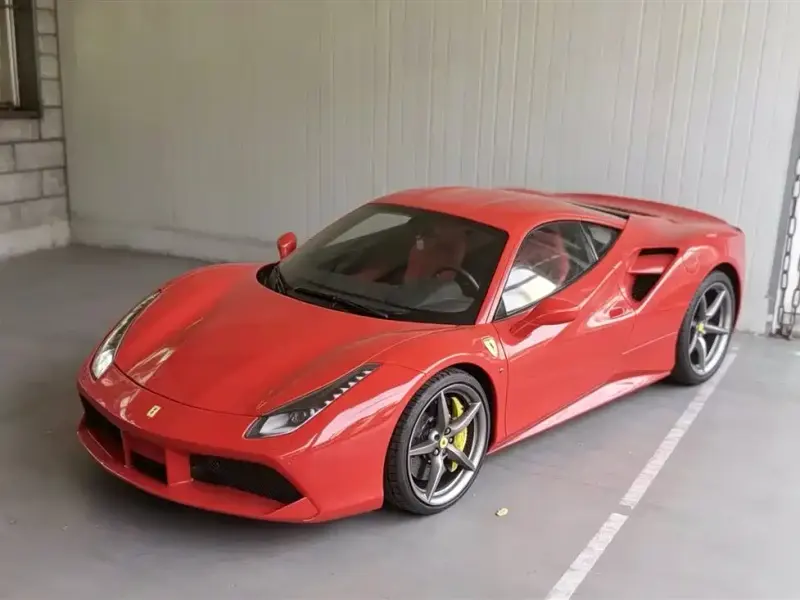Ferrari 488, 2017