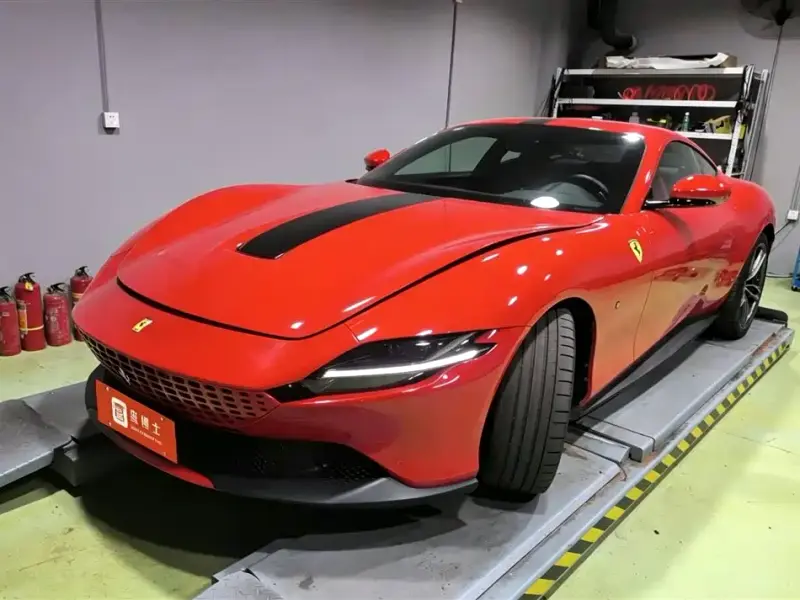 Ferrari Roma, 2021