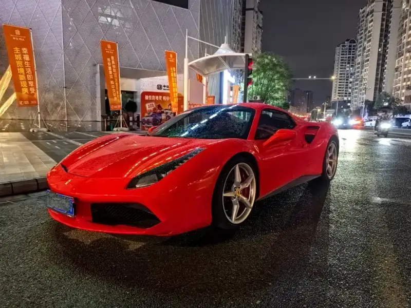 Ferrari 488, 2019