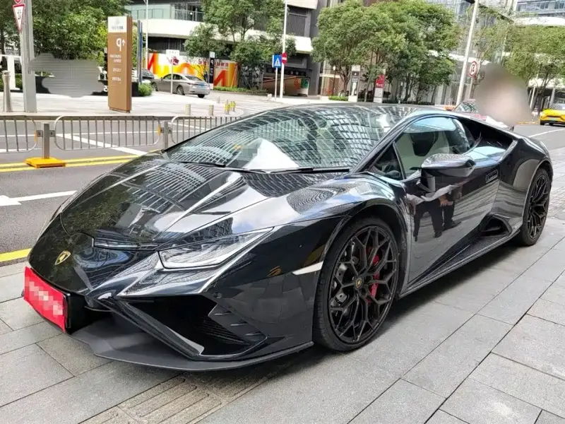 Lamborghini Huracán, 2022
