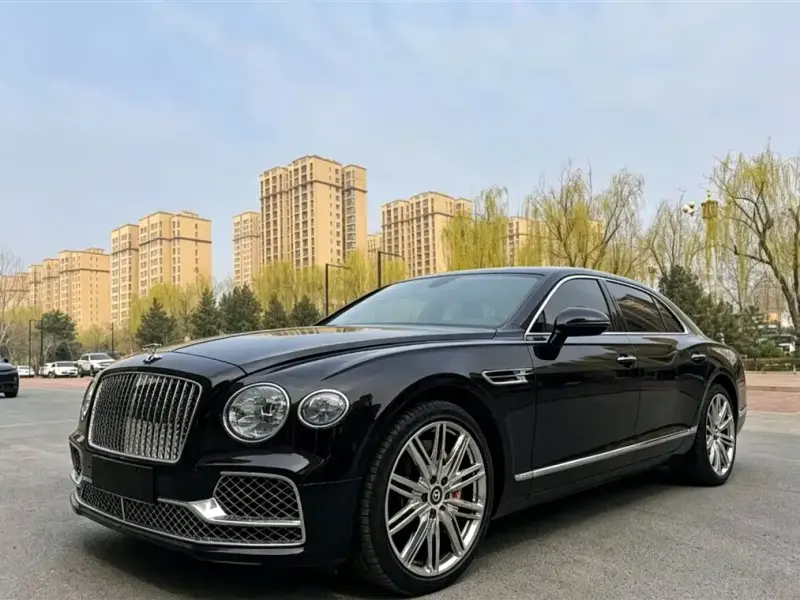 Bentley Flying Spur, 2024