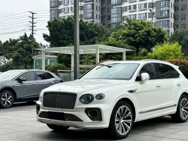 Bentley Bentayga PHEV, 2022